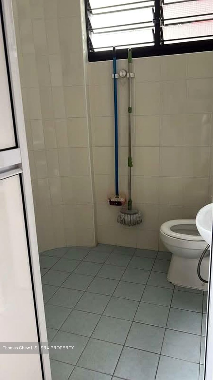 Blk 239 Hougang Street 22 (Hougang), HDB 4 Rooms #536577361